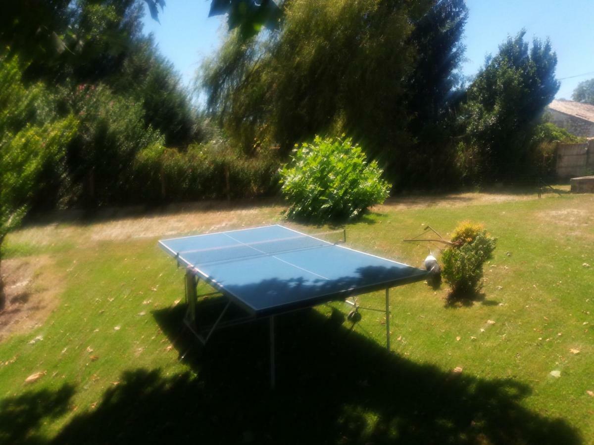 Bed and Breakfast Montplaisir Montendre Esterno foto